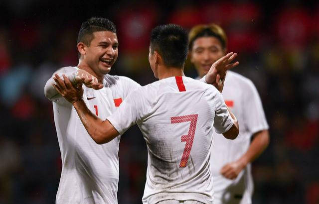  罗伊斯复出即破门宣告王者归来  