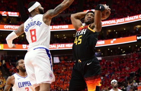  曼城轮换阵容，仍大胜升班马  