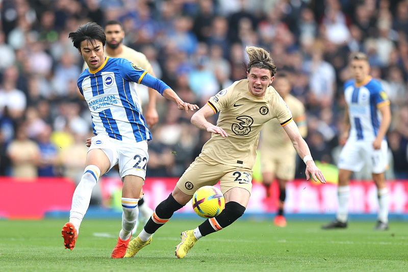  那不勒斯边锋突破犀利，克瓦拉茨赫利亚创造纪录